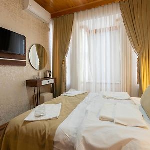 Uitgebreide Kamer met een King Size Bed